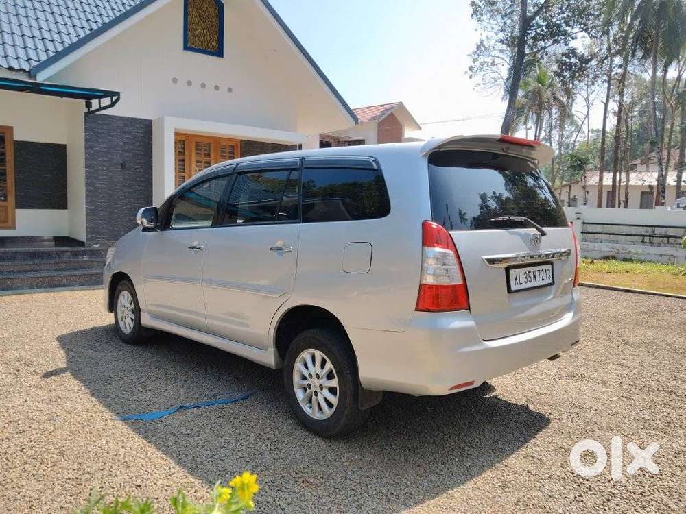 Toyota Innova 2.5 V 7 Str, 2012, Diesel