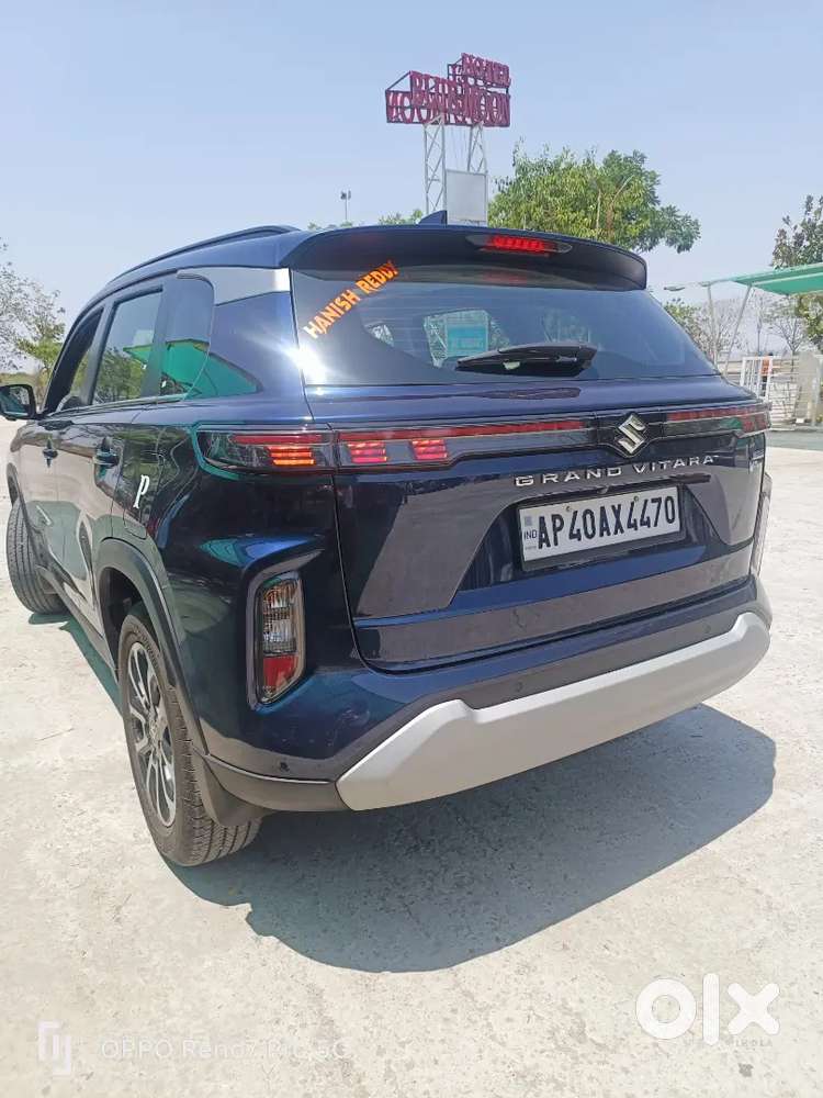 Maruti Suzuki Grand Vitara 5 Seater 2023 Petrol Well Maintained
