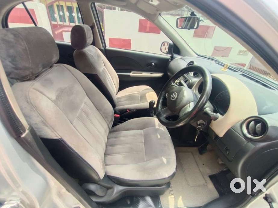 Nissan Micra Cvt Xv, 2015, Petrol