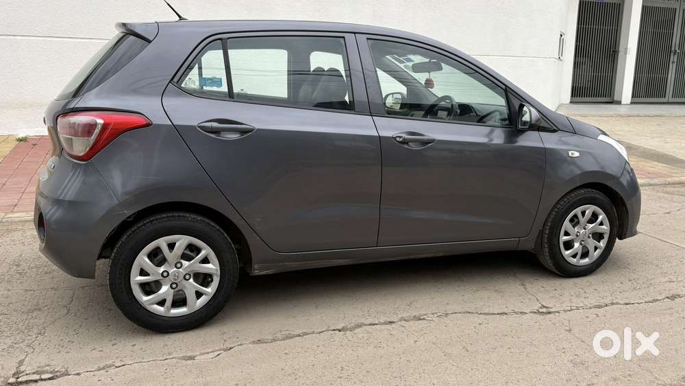 Hyundai Grand I10 Magna, 2017, Petrol