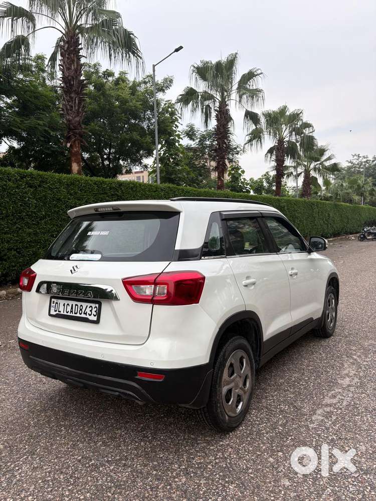 Maruti Suzuki Brezza 1.5 Lxi Cng, 2021, Cng & Hybrids