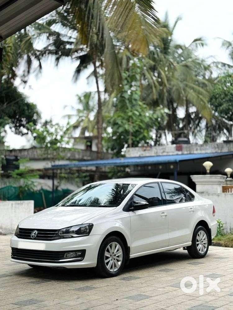 Volkswagen Vento 1.2 Tsi Highline At, 2017, Petrol