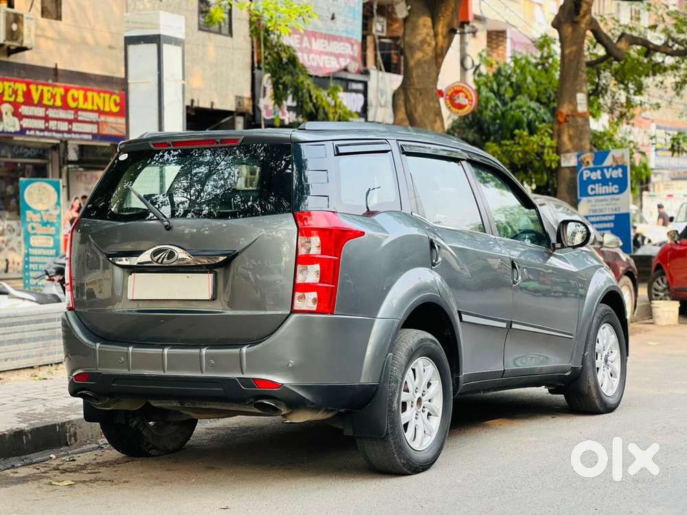 Mahindra Xuv500 At W10 Fwd, 2017, Diesel