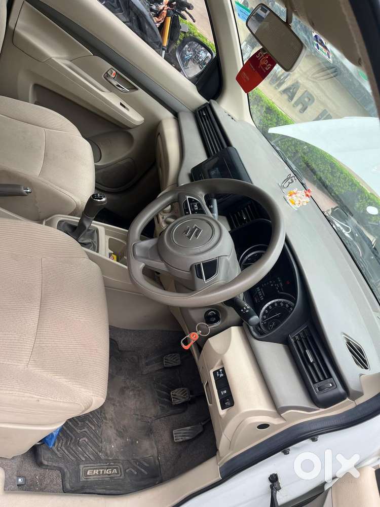 Maruti Suzuki Ertiga Vxi (o) Cng, 2025, Cng & Hybrids