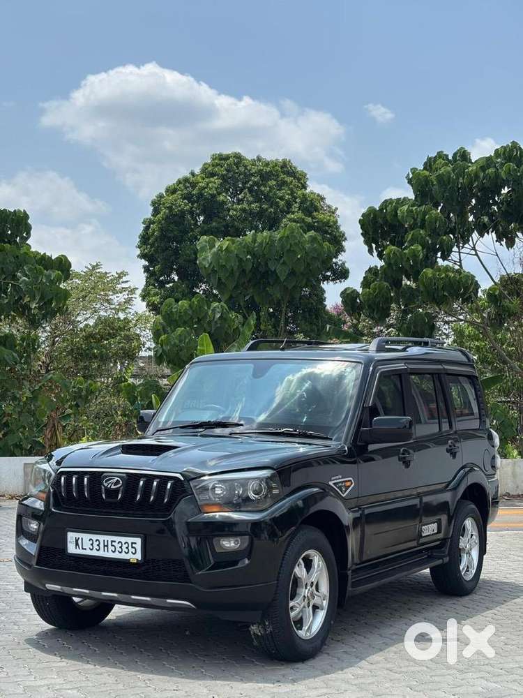 Mahindra Scorpio 2015 Diesel 80000 Km Driven