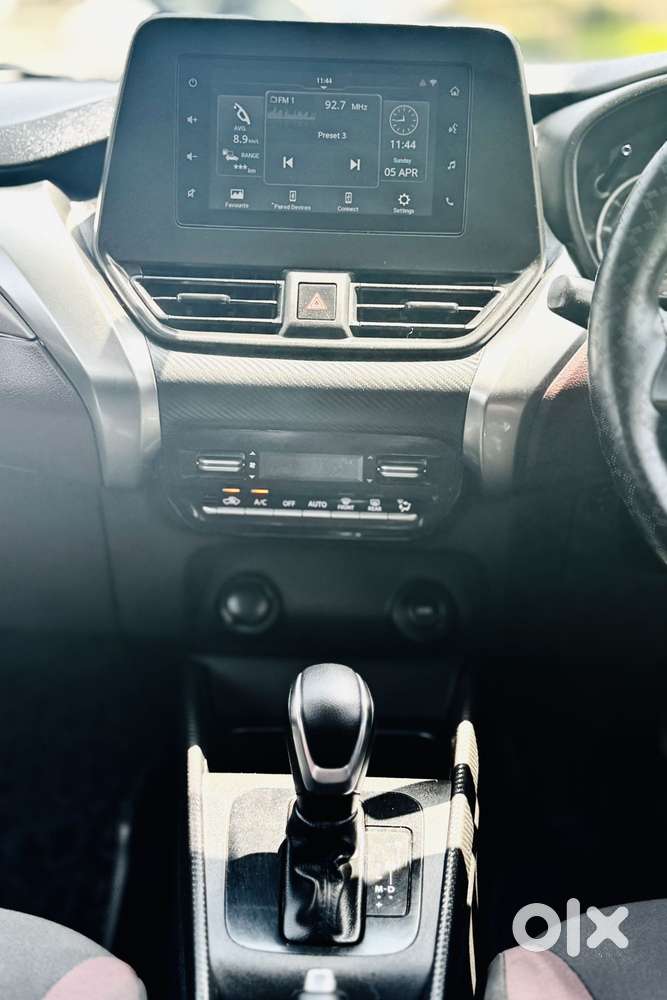 Maruti Suzuki Fronx Delta Plus 1.2l Ags, 2023, Petrol