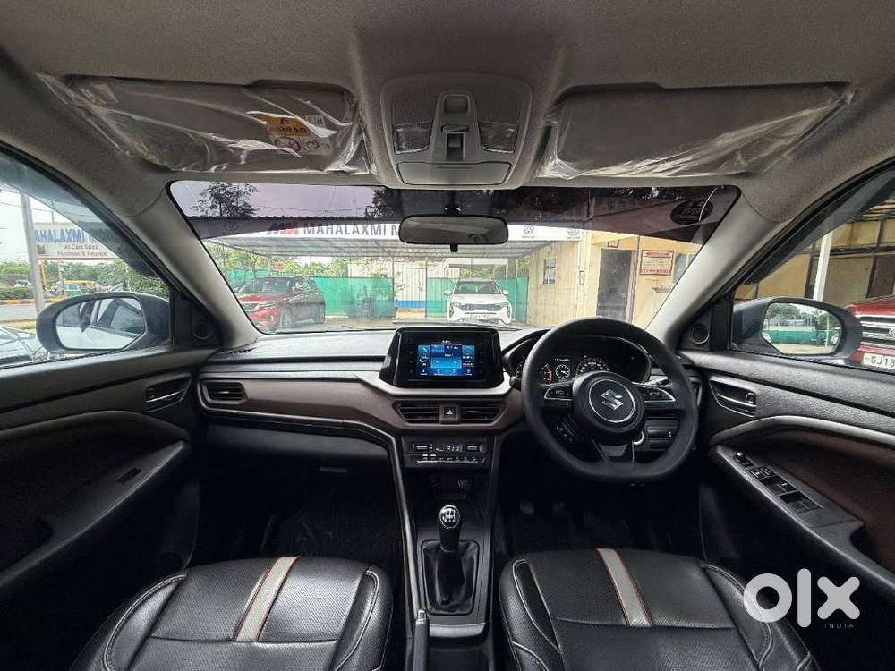 Maruti Suzuki Brezza 1.5 Zxi Smart Hybrid, 2022, Petrol