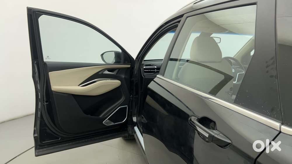 Mg Hector Sharp Pro 1.5 Turbo Cvt, 2023, Petrol