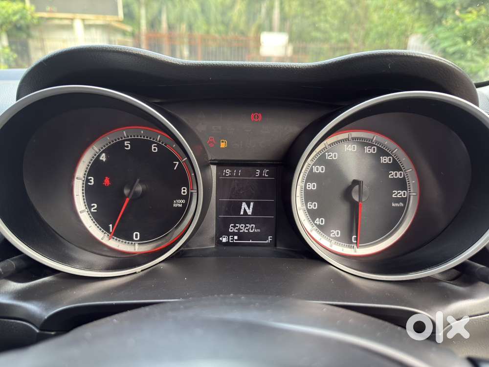 Maruti Suzuki Swift Amt Vxi, 2023, Petrol