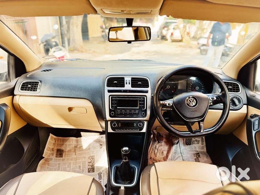 Volkswagen Polo 2015 Diesel 80000 Km Driven