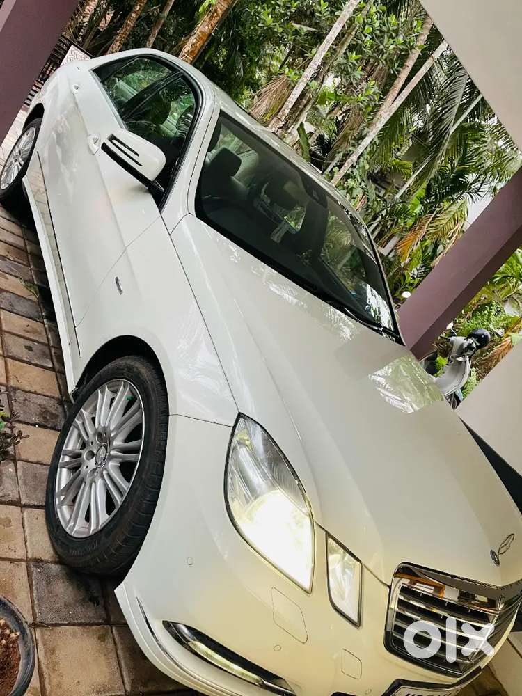 Mercedes-benz E-class 2011 Petrol 59000 Km Driven