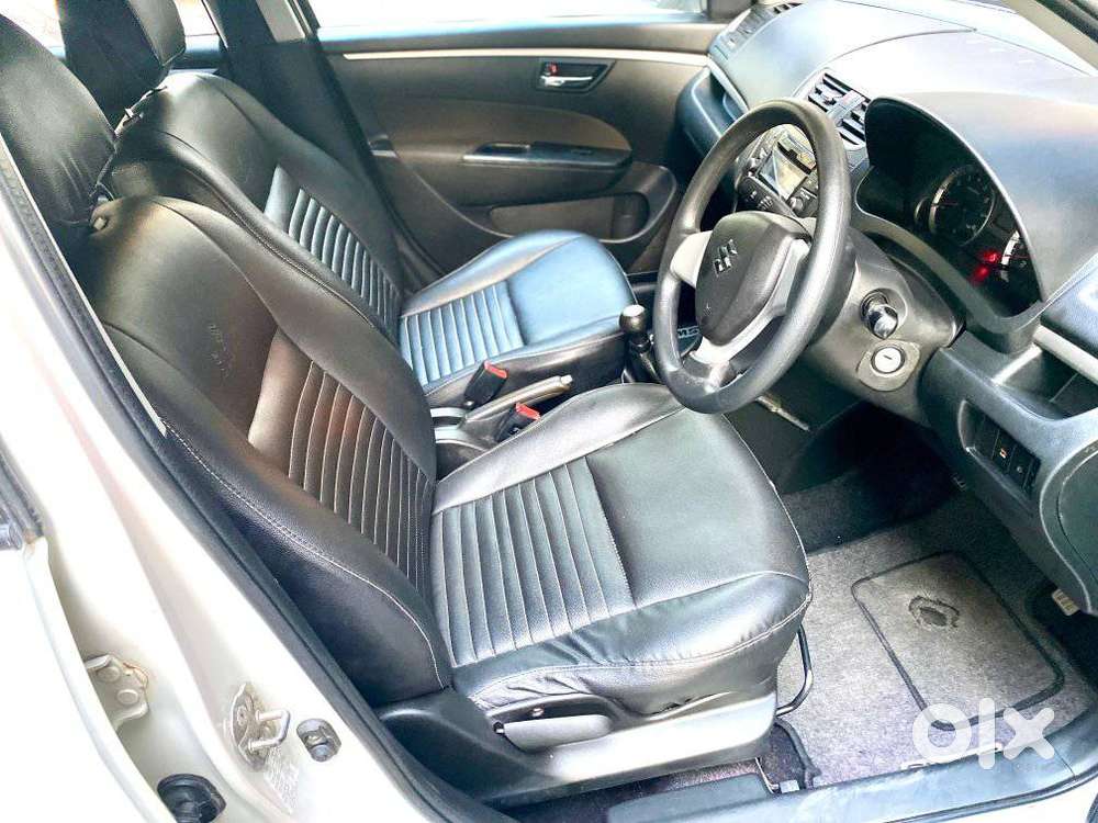 Maruti Suzuki Swift Vxi Abs Bsiv, 2016, Petrol