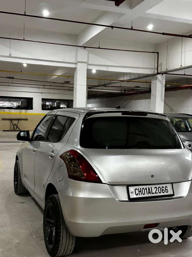 Maruti Suzuki Swift 2012 Vxi