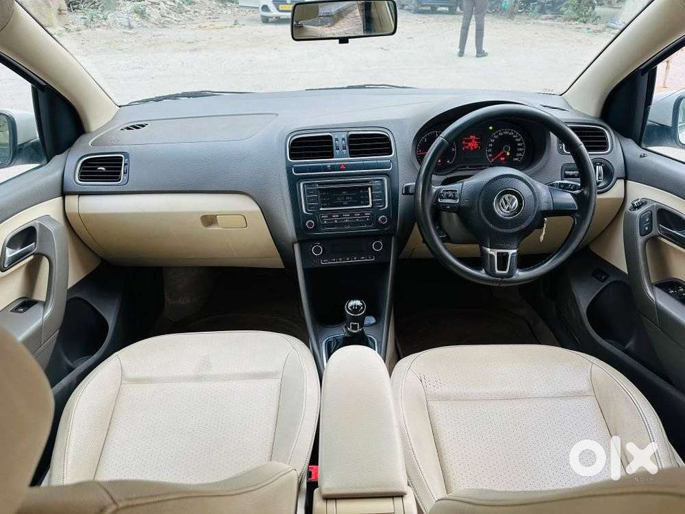 Volkswagen Vento Magnific 1.6 Highline, 2014, Diesel