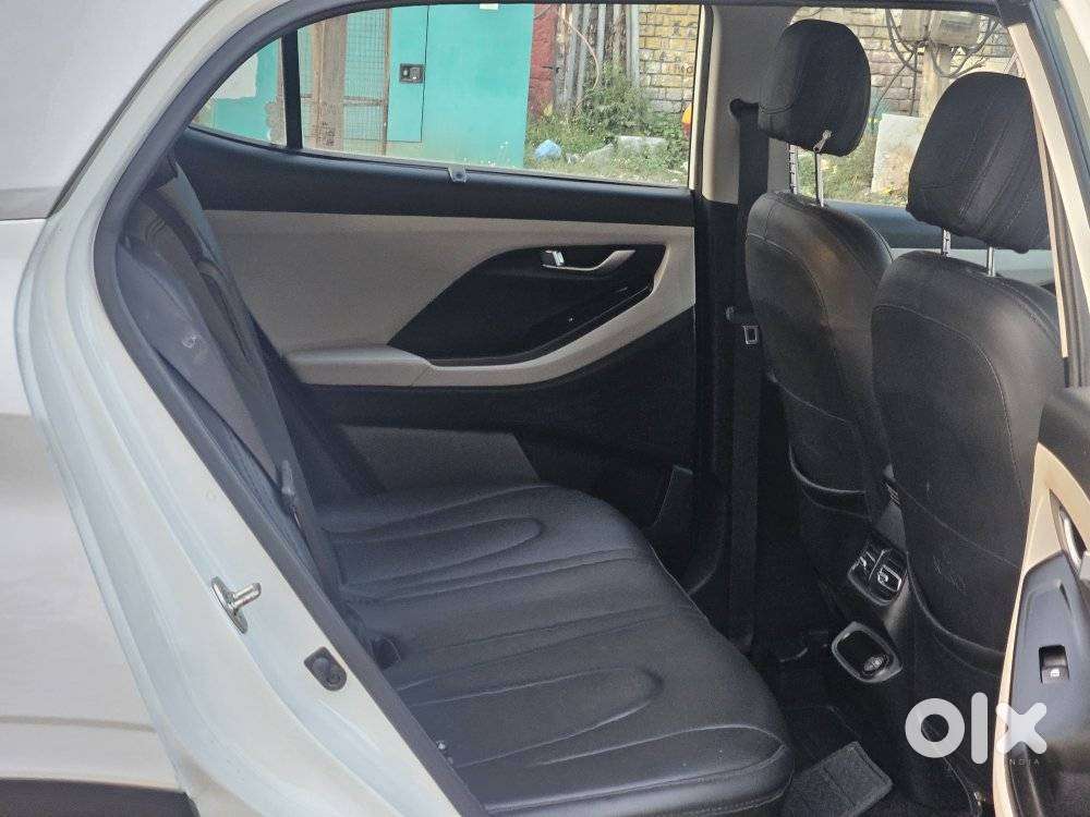 Hyundai Creta Sx 1.5 Petrol Cvt, 2022, Petrol