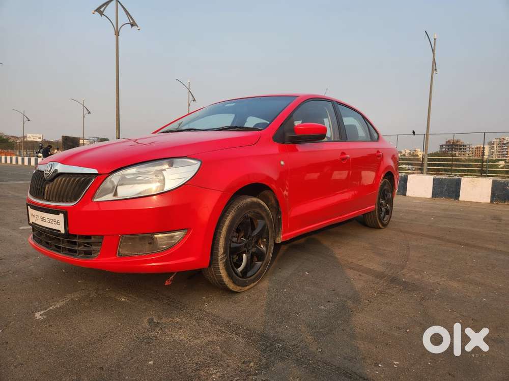 Skoda Rapid 2013-2016 1.6 Mpi At Elegance, 2011, Petrol
