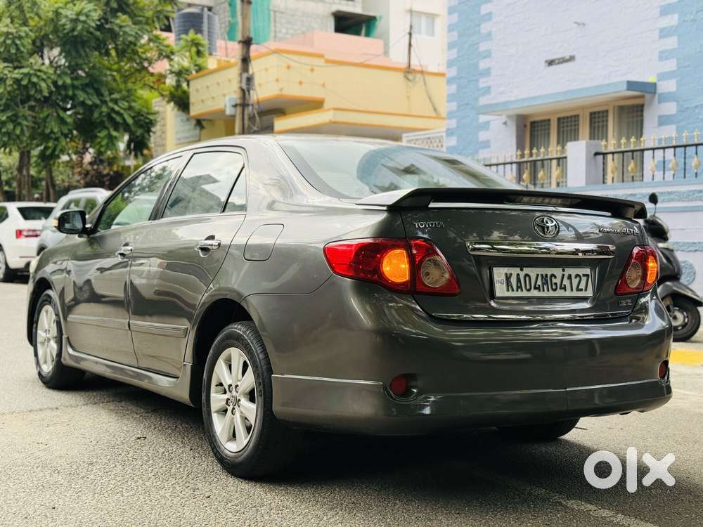Toyota Corolla Altis 1.8 G, 2009, Petrol