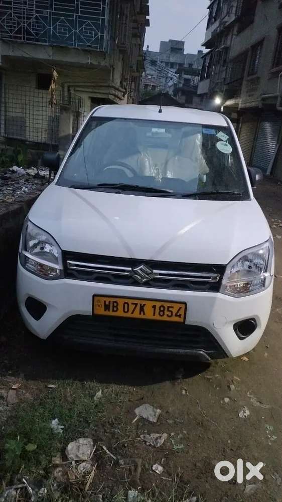  Driver Required For Ola / Uber