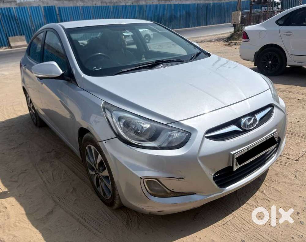 Hyundai Verna