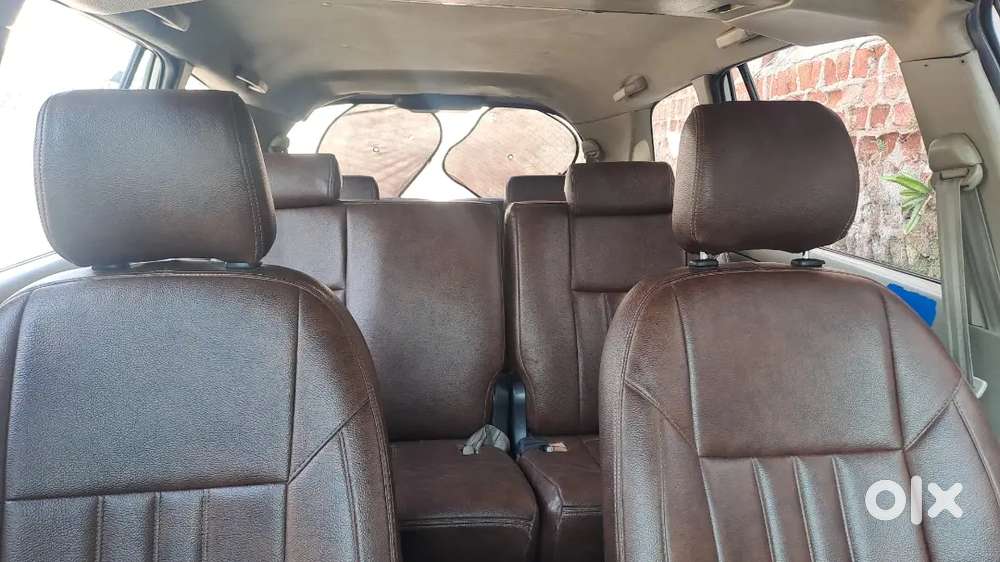 Toyota Innova 2014