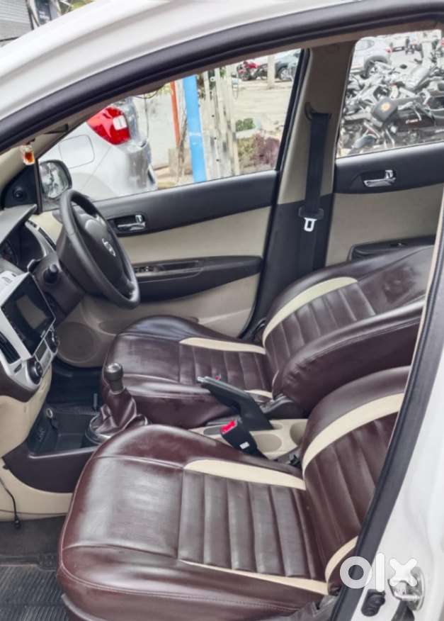 Hyundai I20 Magna 1.2 Mt, 2011, Petrol