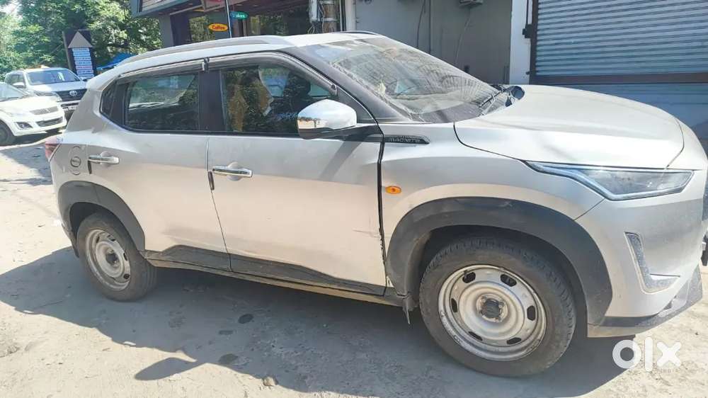 Nissan Magnite 2023 Petrol Well Maintained