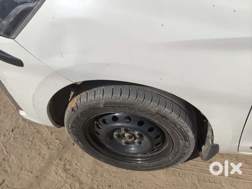 Maruti Suzuki Ertiga 2024 Petrol 70000 Km Driven