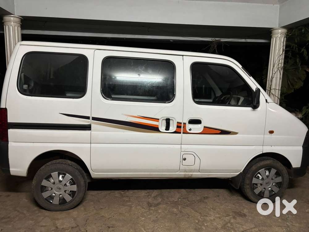 2019 Maruti Eeco Smiles 7 Seater