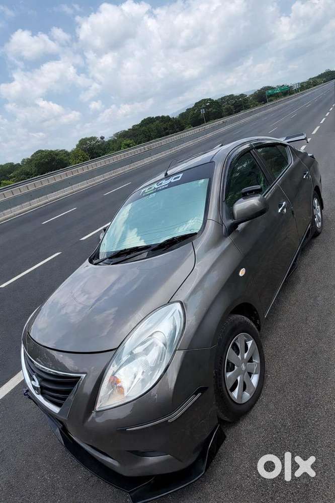 Nissan Diesel Car 2012