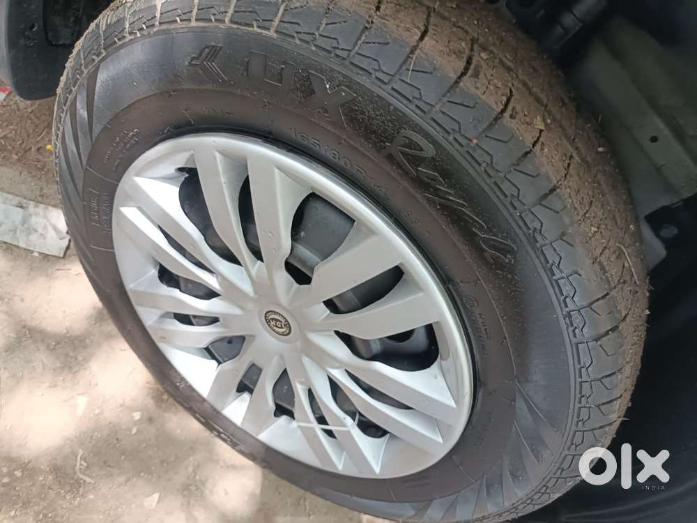Maruti Suzuki Swift Dzire 1.2 Lxi Bsiv, 2016, Cng & Hybrids