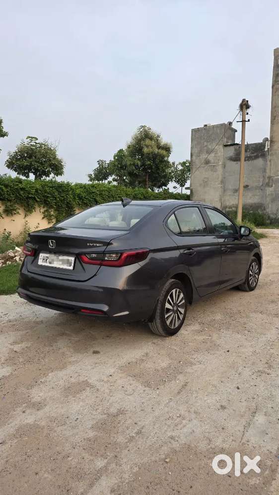 Honda City 1.5 Vx Petrol 2025