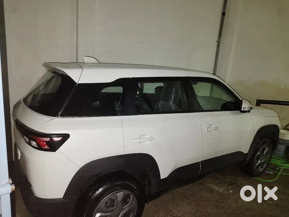 Maruti Suzuki Brezza Lxi 2026