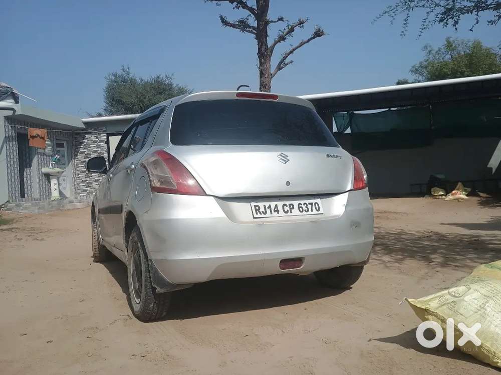 Maruti Suzuki Swift Dzire 2012 Diesel Manual