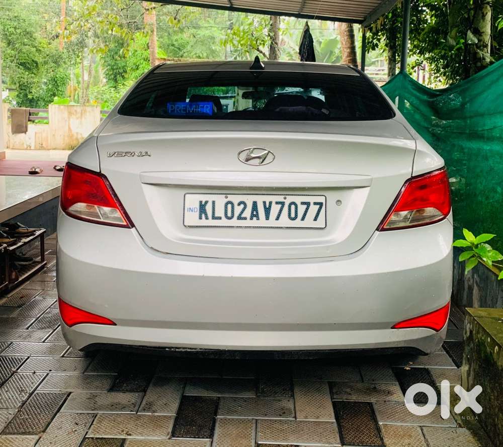 Hyundai Verna Petrol Manual 2015