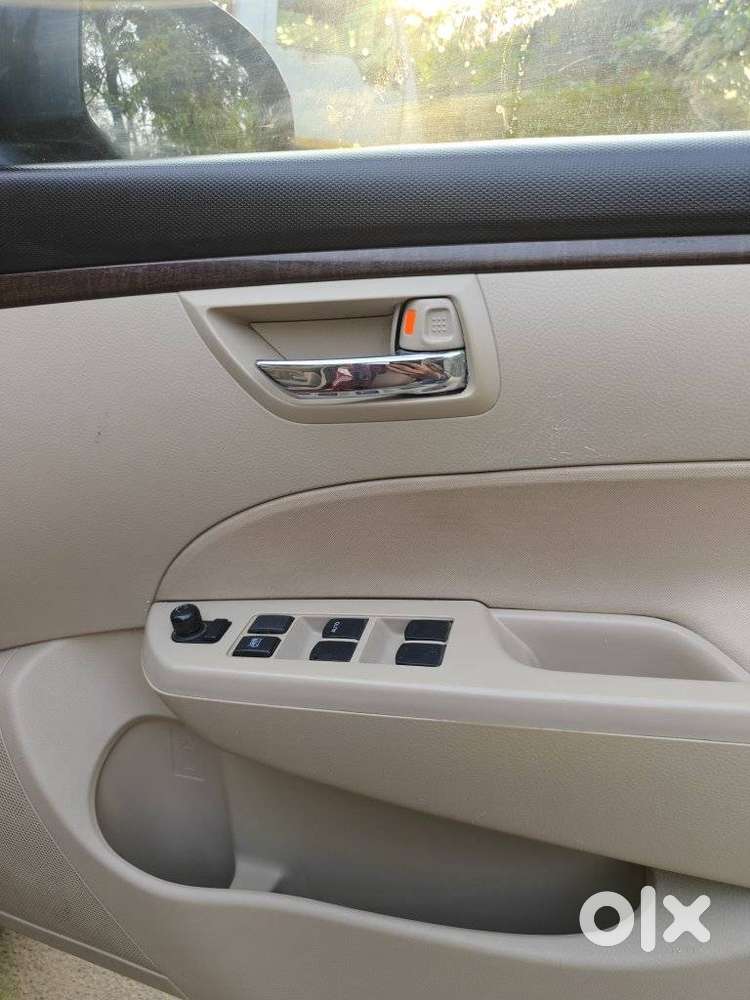 Maruti Suzuki Swift Dzire Vxi(o) Mt, 2016, Petrol