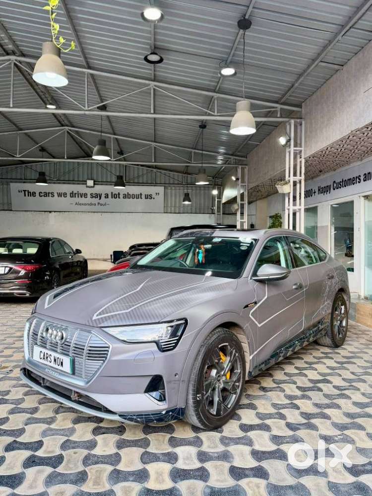 Audi E-tron 55, 2023, Electric