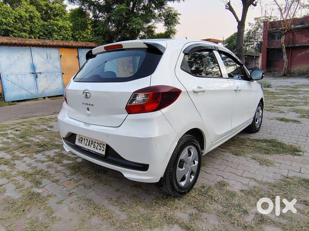 Tata Tiago 1.2 Revotron Xt (o), 2022, Petrol