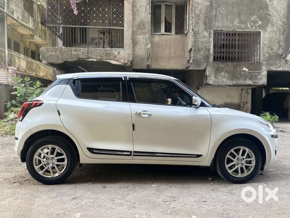 Maruti Suzuki Swift Zxi Plus, 2024, Petrol