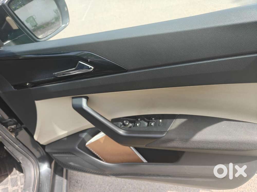Skoda Slavia 1.0 Ambition Tsi, 2022, Petrol