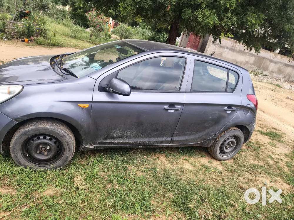 Hyundai I20 Diesel Manual 2012