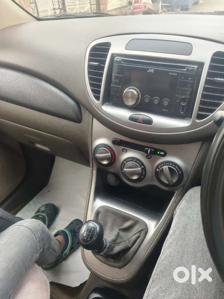 Hyundai I10 Magna 1.2 Solid Bs4 Engine 2011 Car