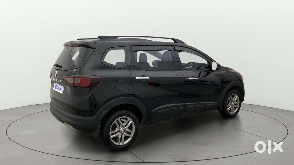 Renault Triber Rxz, 2024, Petrol