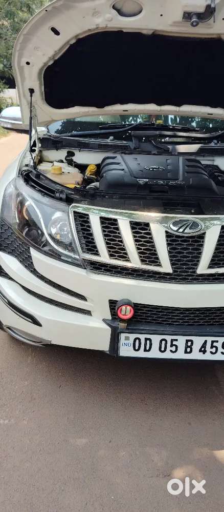 Mahindra Xuv500 2013