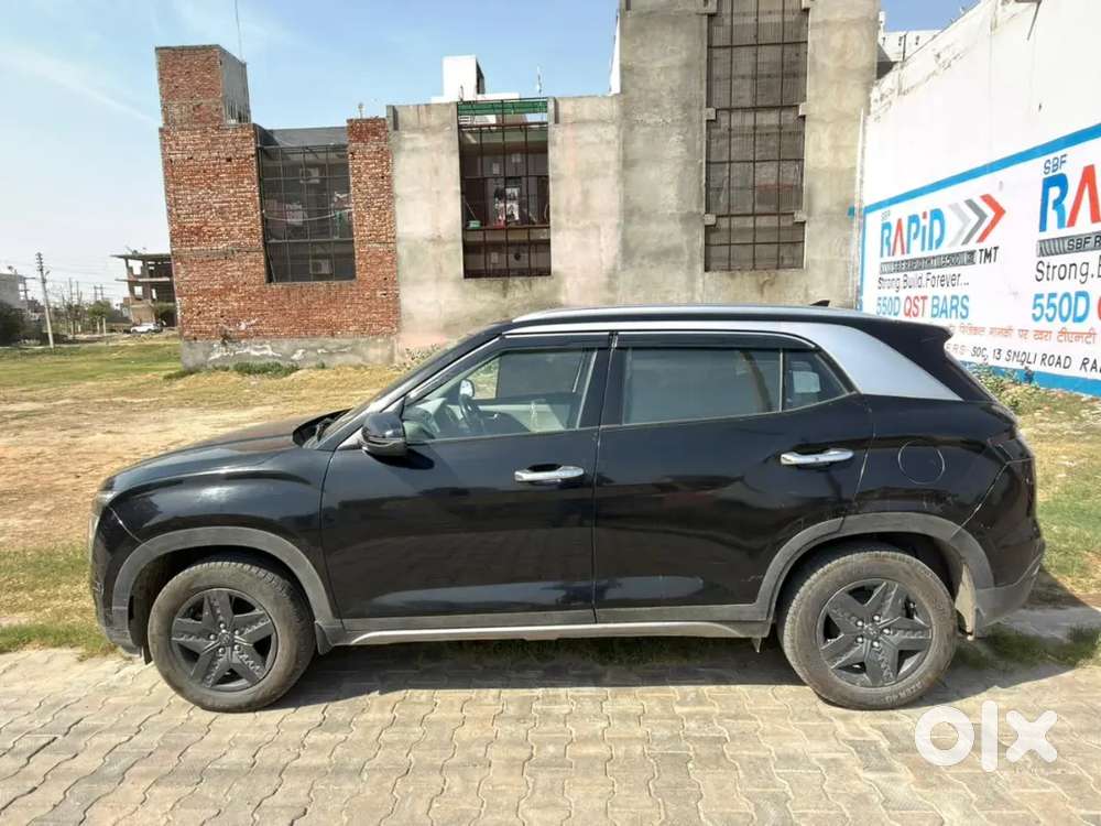 Black Colour Car S Model 2021