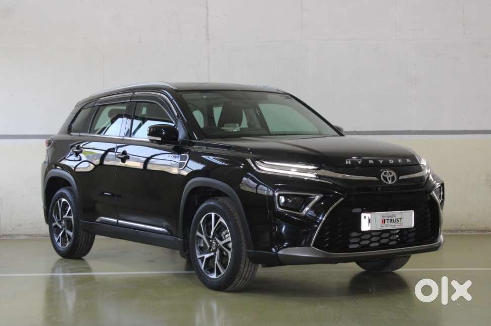 Toyota Urban Cruiser Hyryder 1.5 V Hybrid, 2025, Petrol