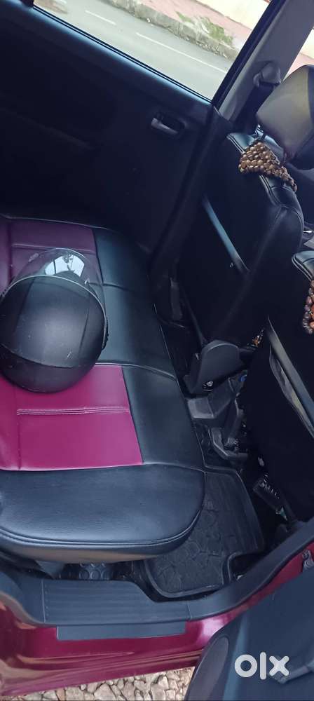 Maruti Suzuki Wagonr 2012 Lxi  Brick Red  Single Owner 1.10 Lakh Km