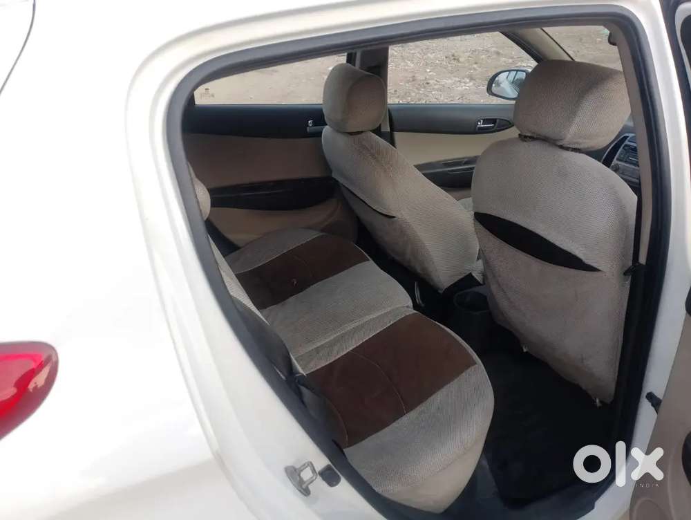 Hyundai I20 2013 Petrol 75000 Km Driven