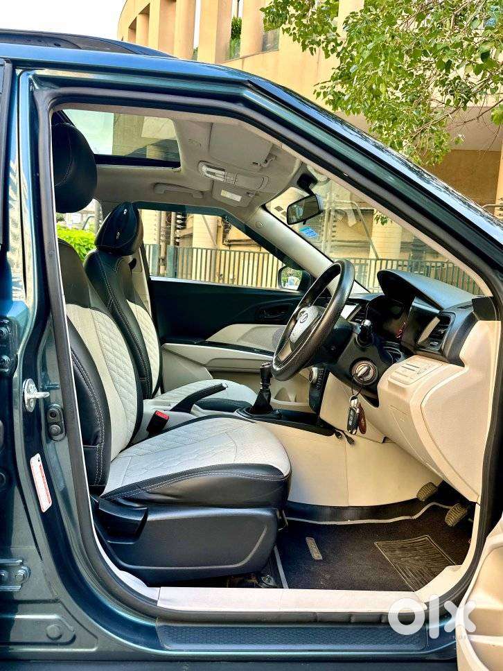 Mahindra Xuv300 W8 Option, 2021, Petrol