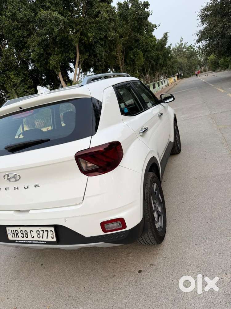 Hyundai Venue 2021 Diesel Car