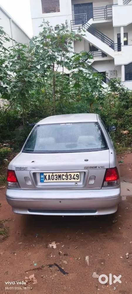 Maruti Suzuki Esteem Lxi 2004
